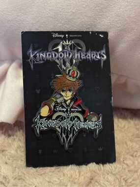 Disney Kingdom Hearts III collectible Sora pin